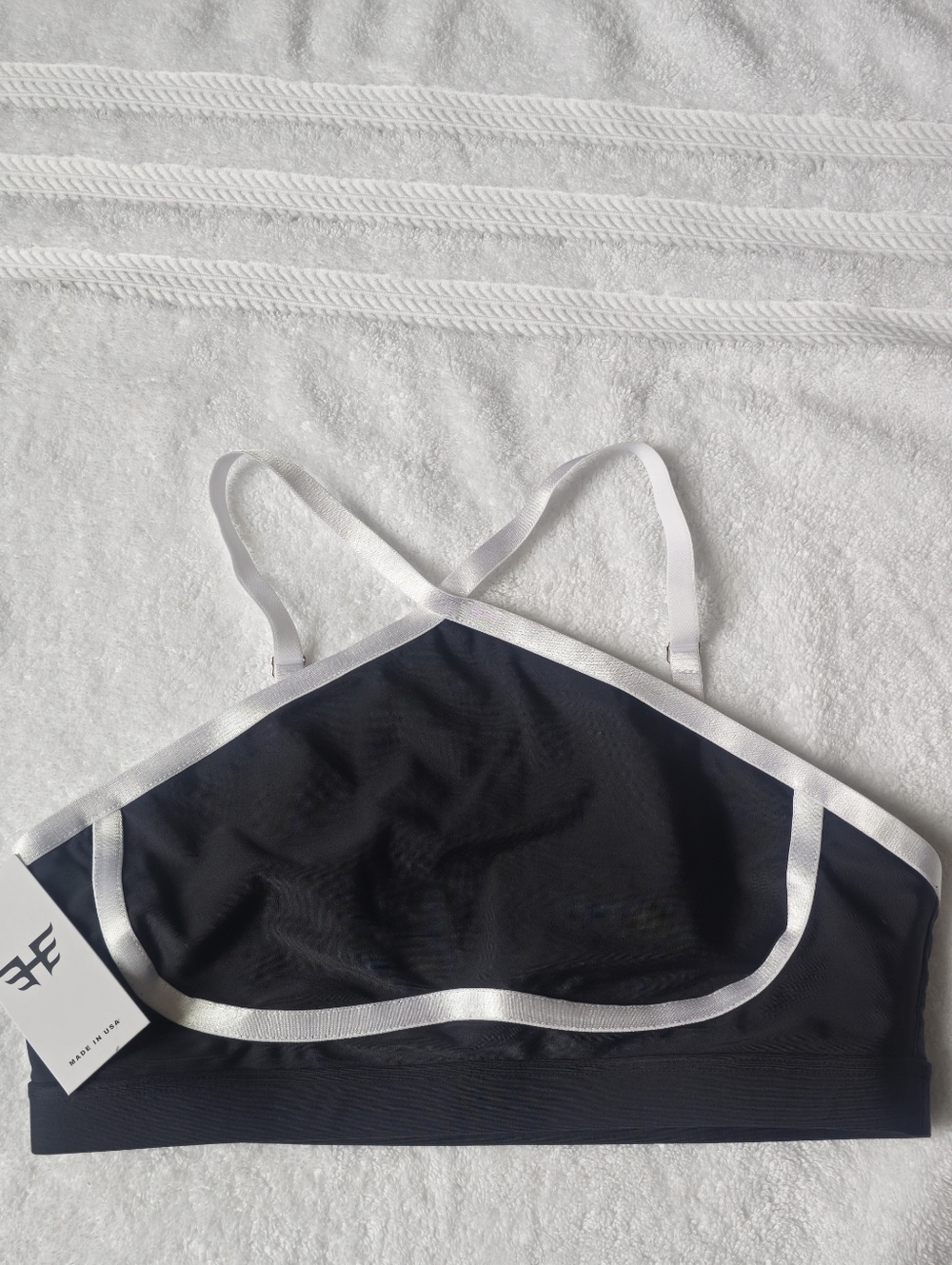 NWT Heroine Sport Top M